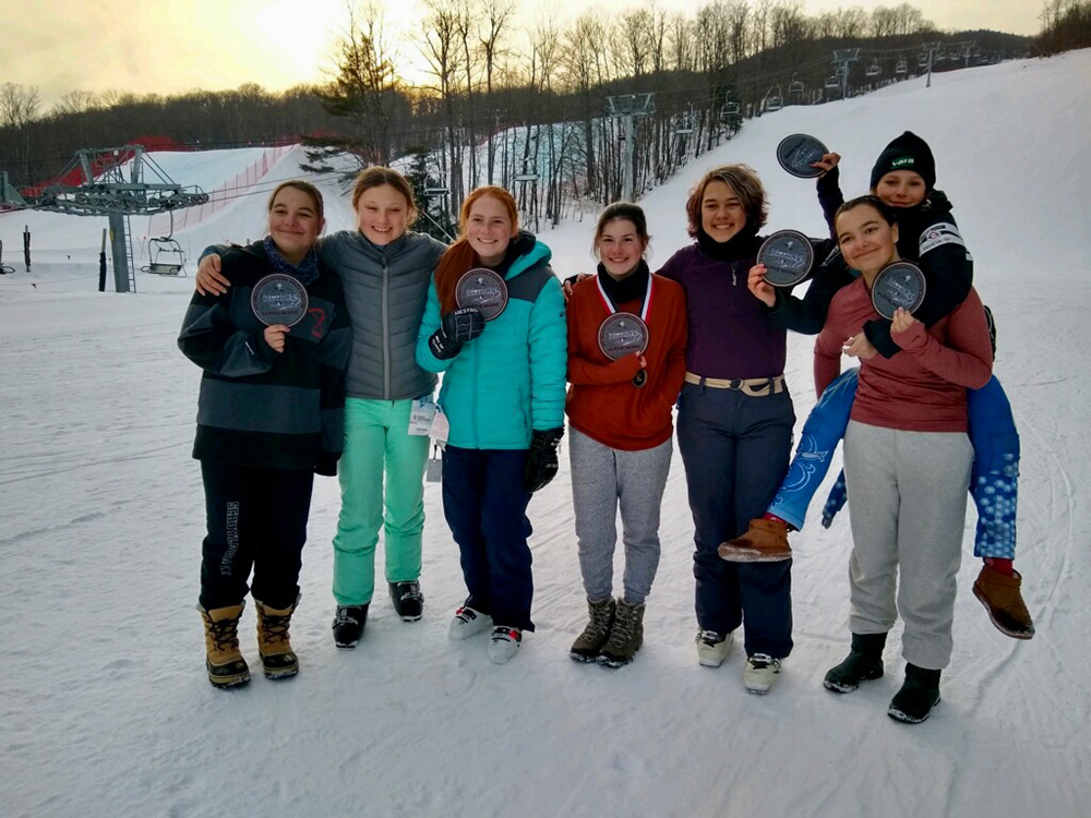 2021-22 girls ski team