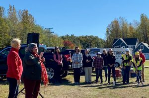 Carrie Woerner addresses the female shed building event crowd