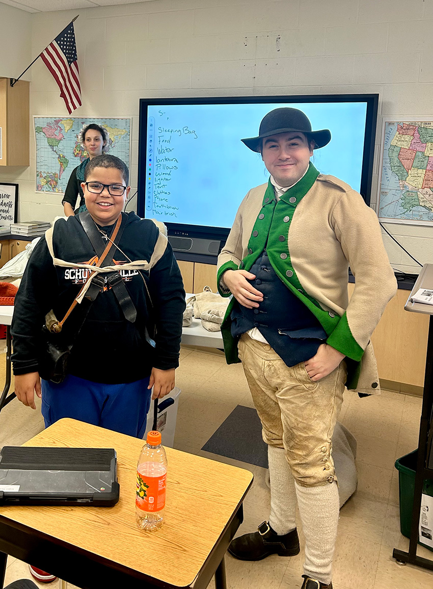 7th grade students experience handson Revolutionary War lesson from Ft