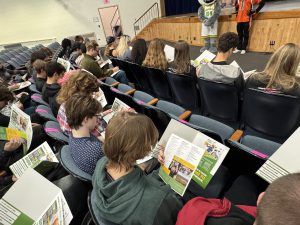 Students review SUNY Adirondack's application on Instant Admit Day