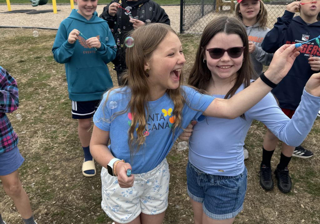Students at the Blowing Bubbles for Autism event