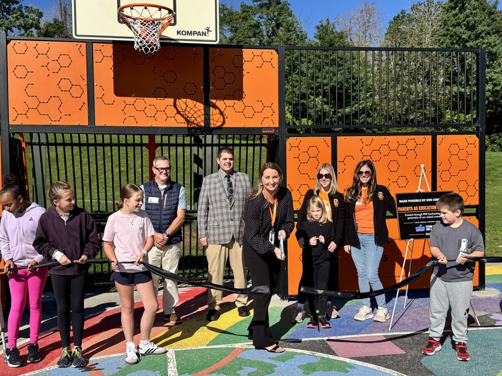 PEP celebrates the ribbon cutting of the multipurpose hoop
